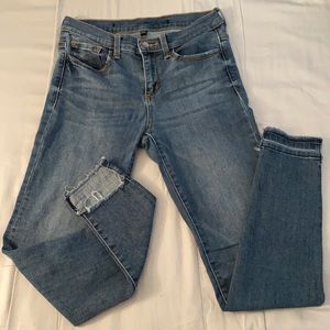 Frayed Skinny Jeans